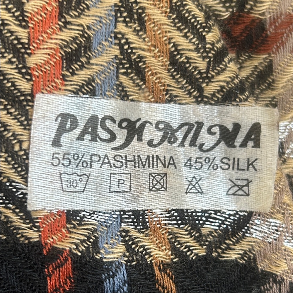 Pashmina Scarf Brown Herringbone Plaid Silk/Pashmina Fringed Wrap Shawl 68x28 - Picture 5 of 5
